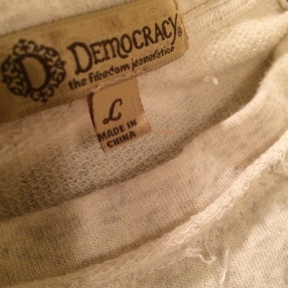 Democracy pullover sweatshirt long sleeve gray top - Picture 8 of 8